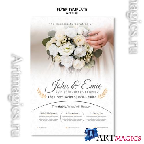 PSD beautiful wedding invitation with bouquet of flowers
